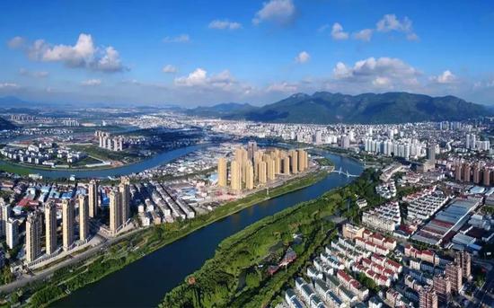 黄岩.jpg